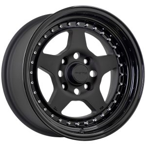 Kyusha – Matt Black Gloss Black Lip